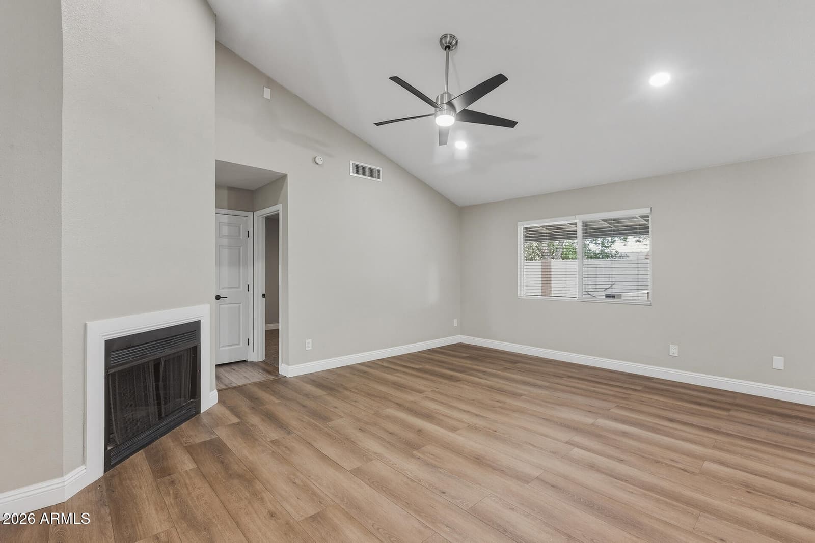 9033 W VOGEL Avenue, Peoria, AZ 85345 — photo 4 of 49