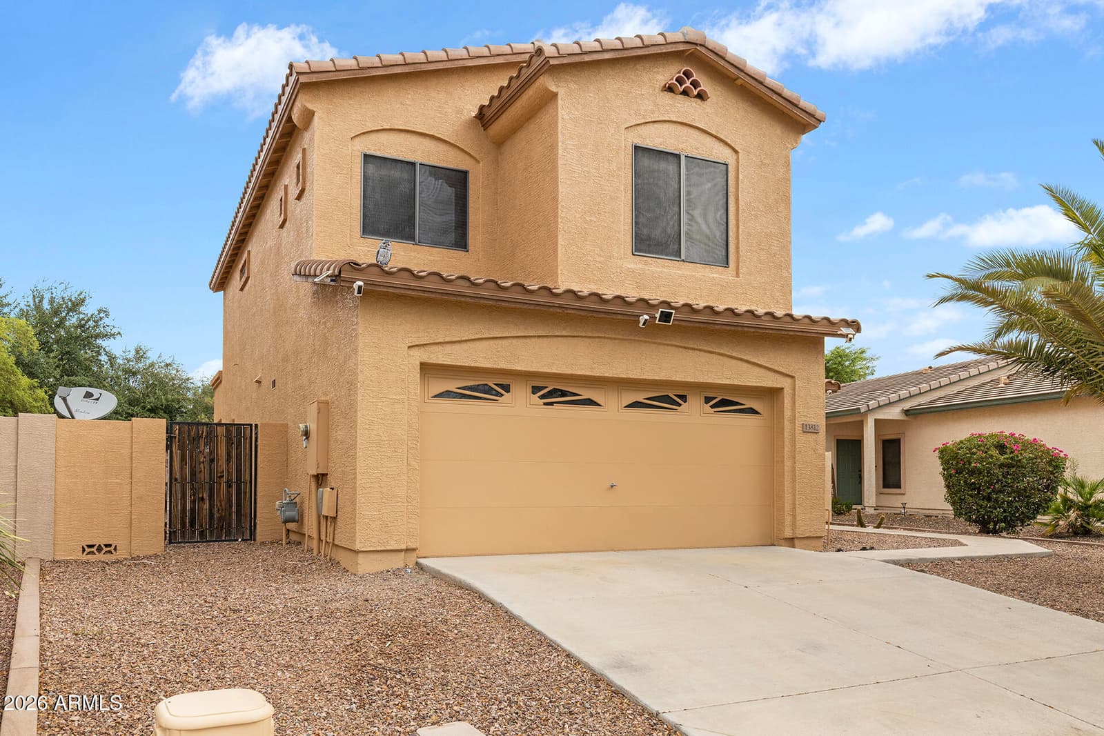 13812 W PORT ROYALE Lane, Surprise, AZ 85379 — photo 7 of 60