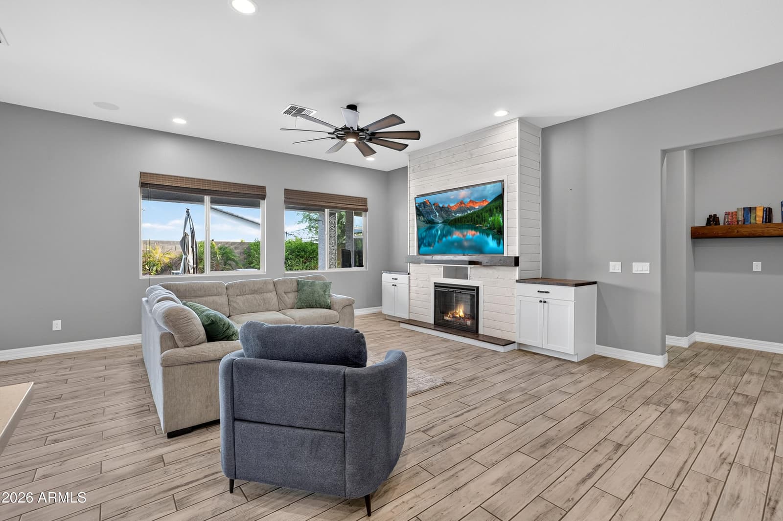 14139 W GRAY FOX Trail, Surprise, AZ 85387 — photo 7 of 47