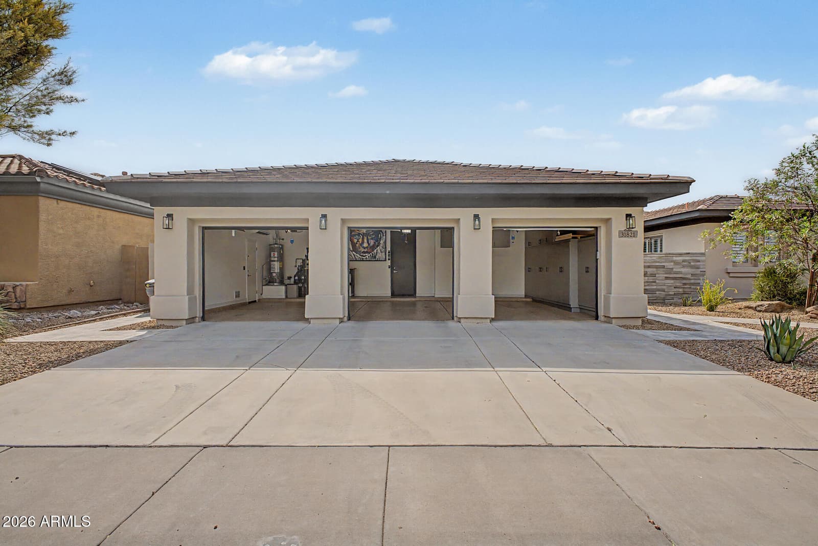 31821 N 19TH Lane, Phoenix, AZ 85085 — photo 3 of 65