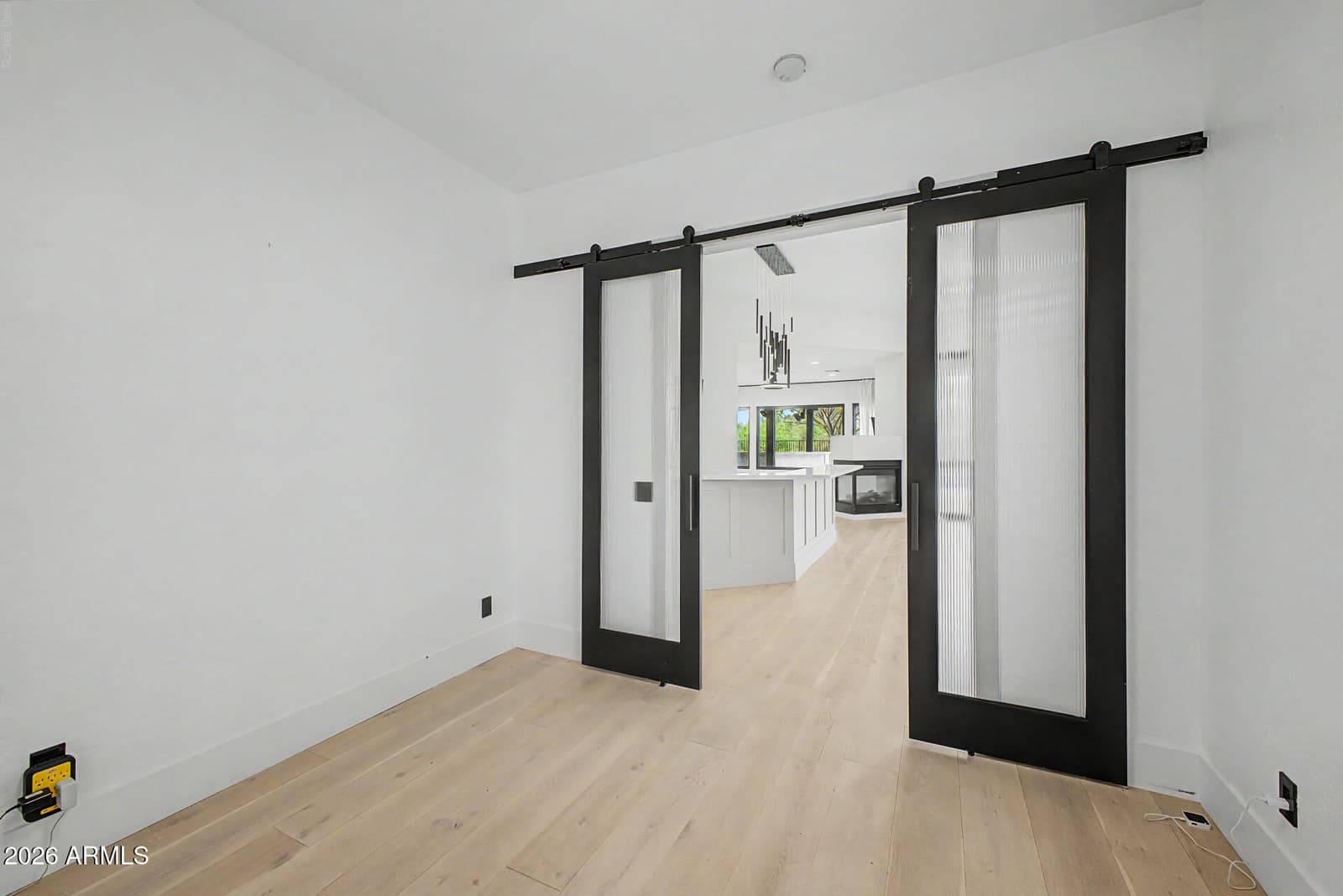 31821 N 19TH Lane, Phoenix, AZ 85085 — photo 12 of 65