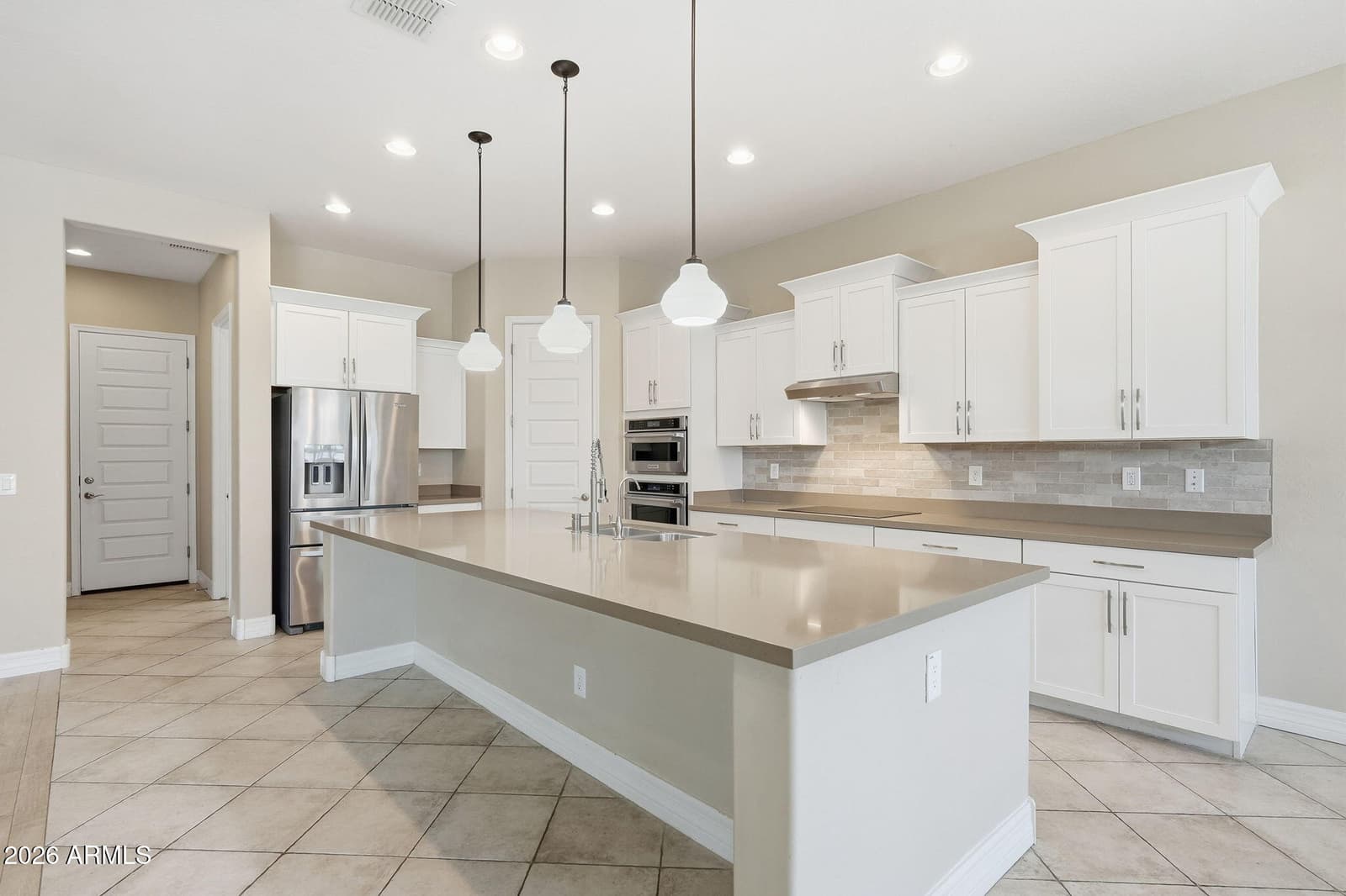 3930 E CHESTNUT Lane, Gilbert, AZ 85298 — photo 13 of 44