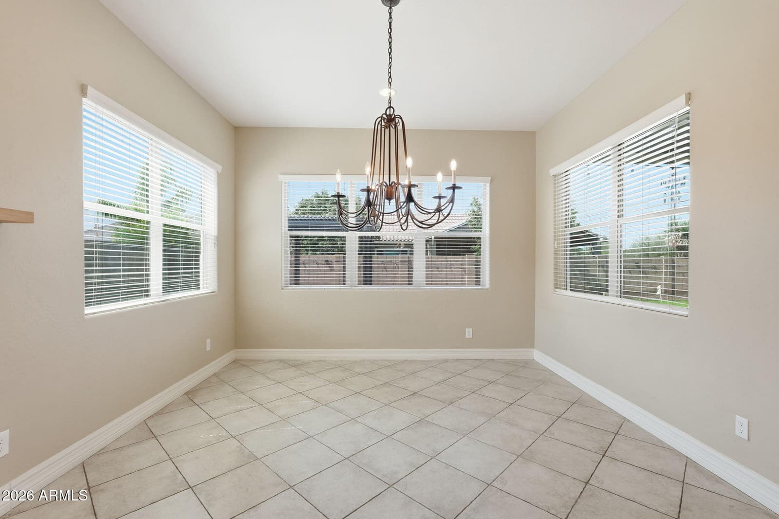 3930 E CHESTNUT Lane, Gilbert, AZ 85298 — photo 17 of 44