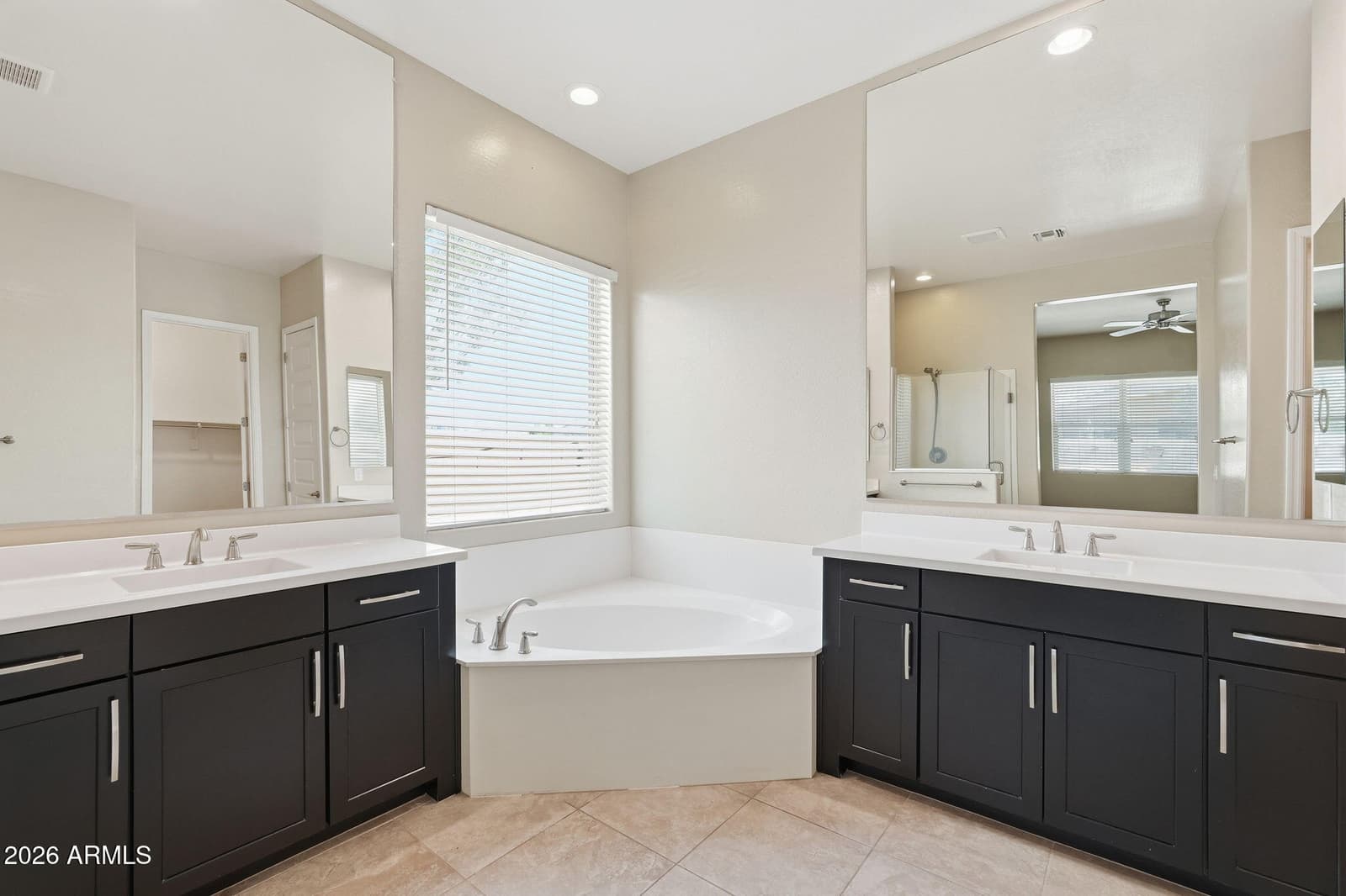 3930 E CHESTNUT Lane, Gilbert, AZ 85298 — photo 33 of 44