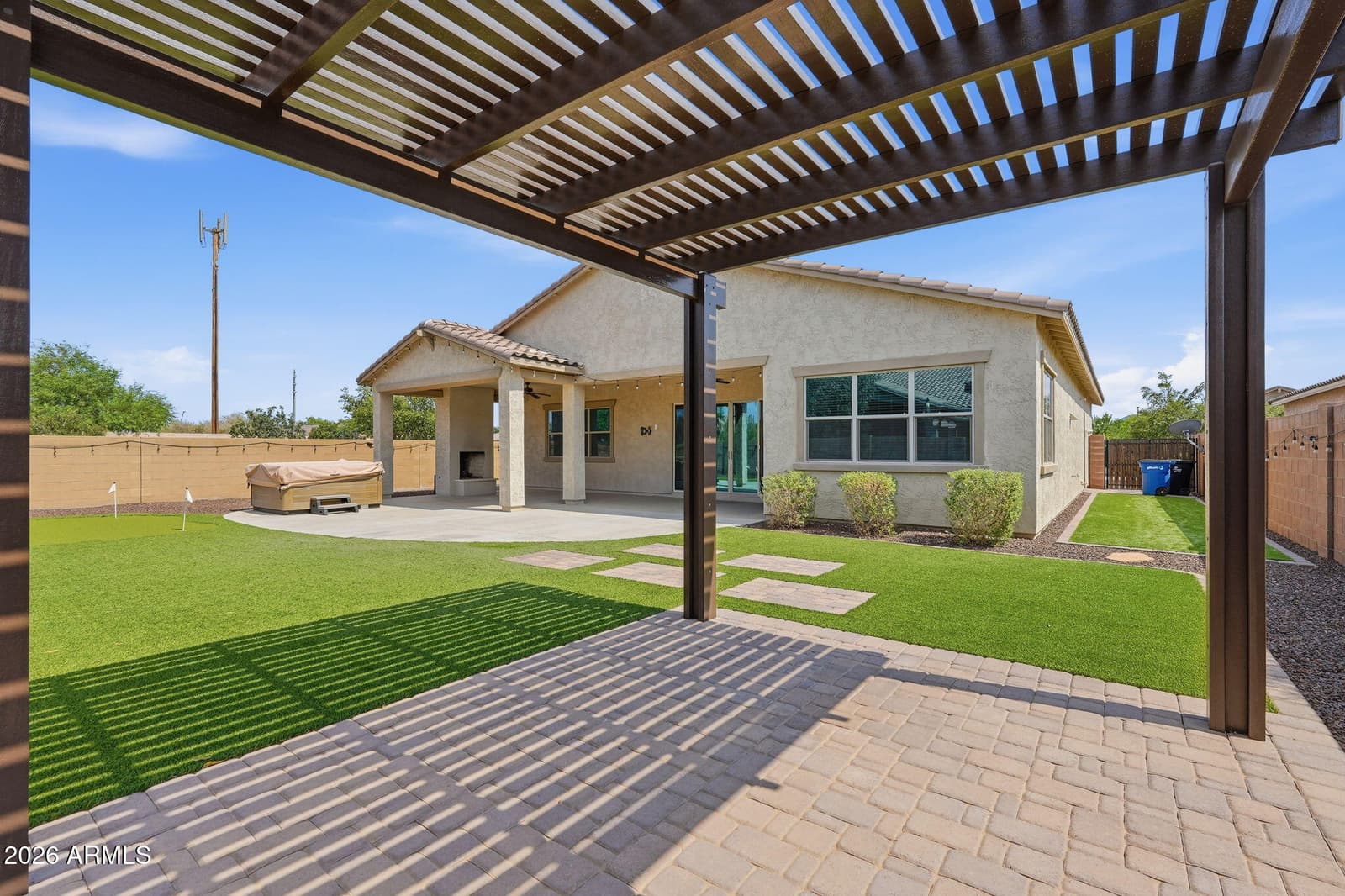3930 E CHESTNUT Lane, Gilbert, AZ 85298 — photo 5 of 44