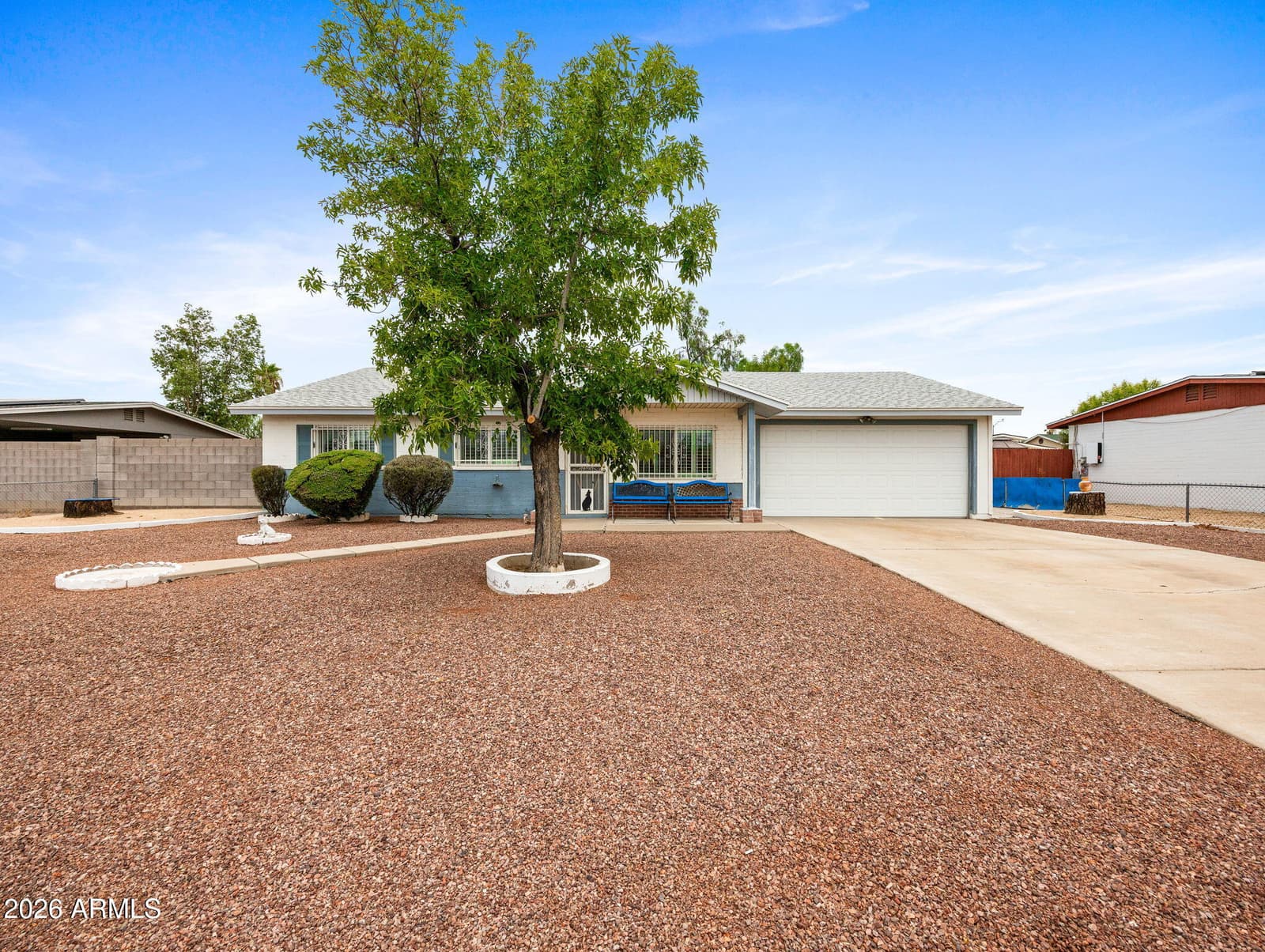 2236 W MORNINGSIDE Drive, Phoenix, AZ 85023 — photo 1 of 27