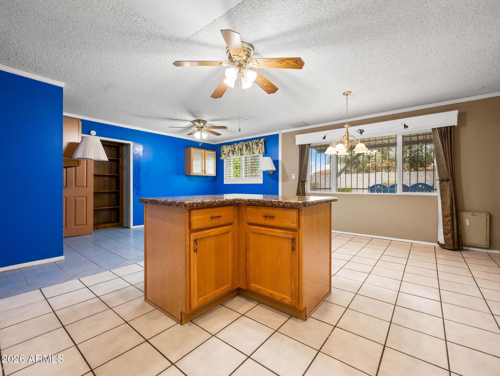 2236 W MORNINGSIDE Drive, Phoenix, AZ 85023 — photo 9 of 27