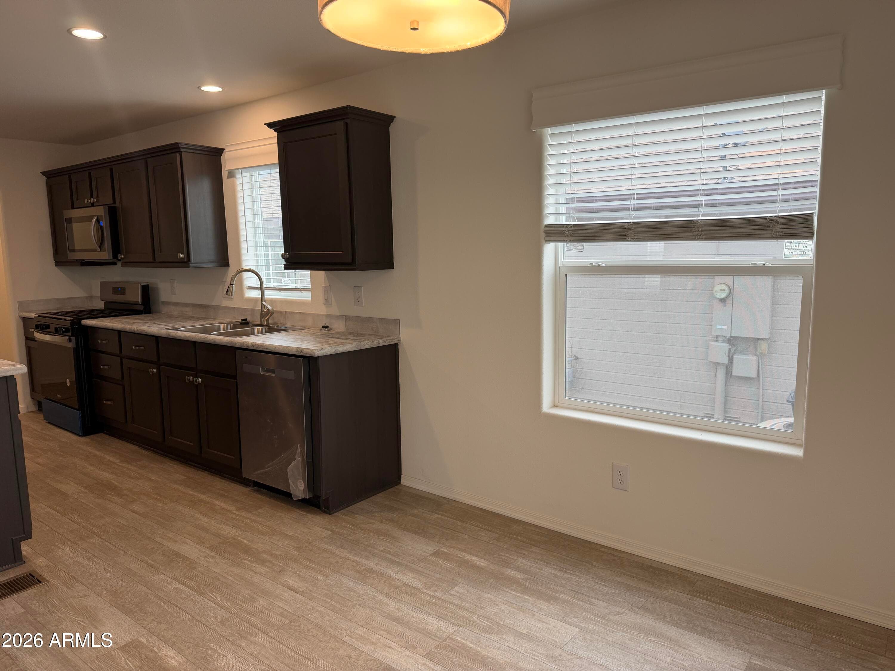 370 W VENICE Way, Paulden, AZ 86334 — photo 15 of 92