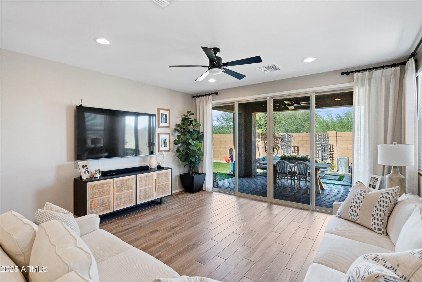 618 E Piedmont Road, Phoenix, AZ 85042 — photo 20 of 63
