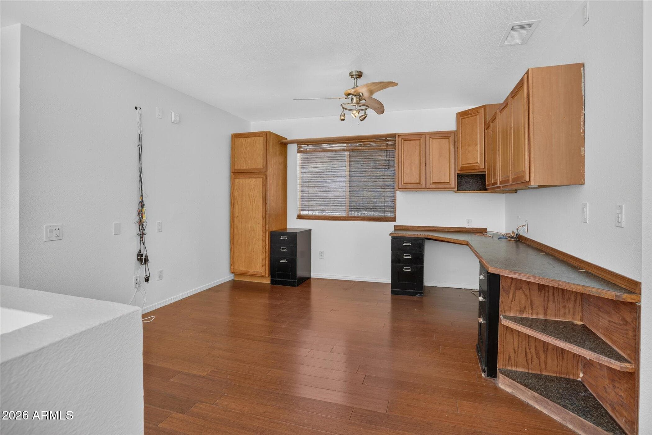 5003 W WIKIEUP Lane, Glendale, AZ 85308 — photo 11 of 52