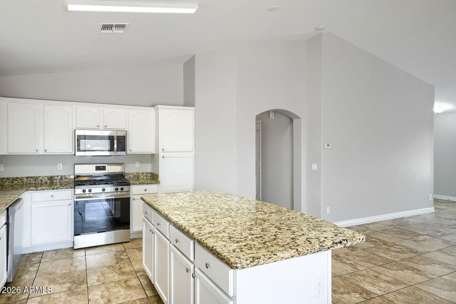 39378 N MARLA Circle, San Tan Valley, AZ 85140 — photo 13 of 29