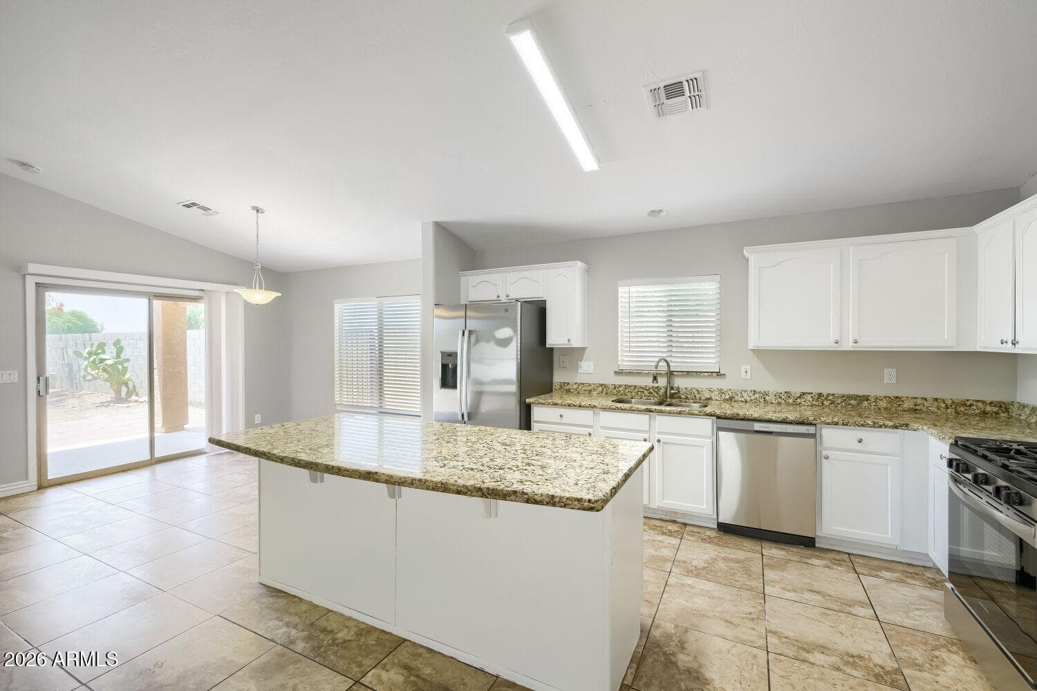 39378 N MARLA Circle, San Tan Valley, AZ 85140 — photo 15 of 29
