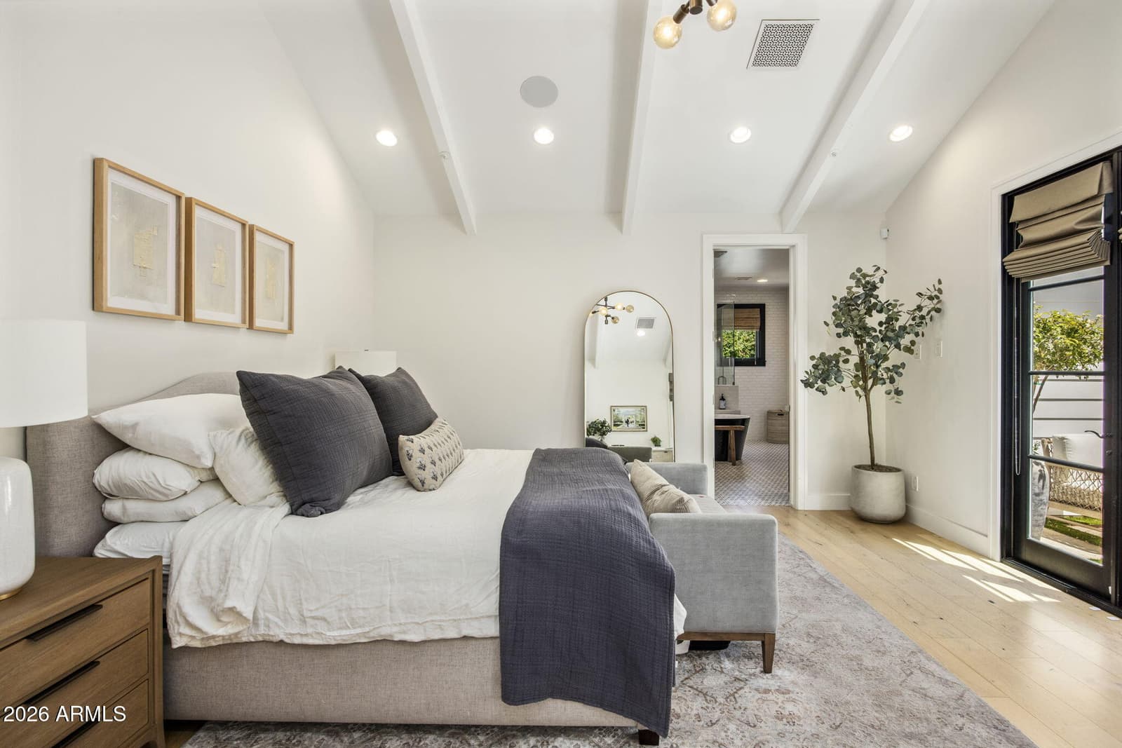 4455 E Calle Del Norte, Phoenix, AZ 85018 — photo 15 of 37