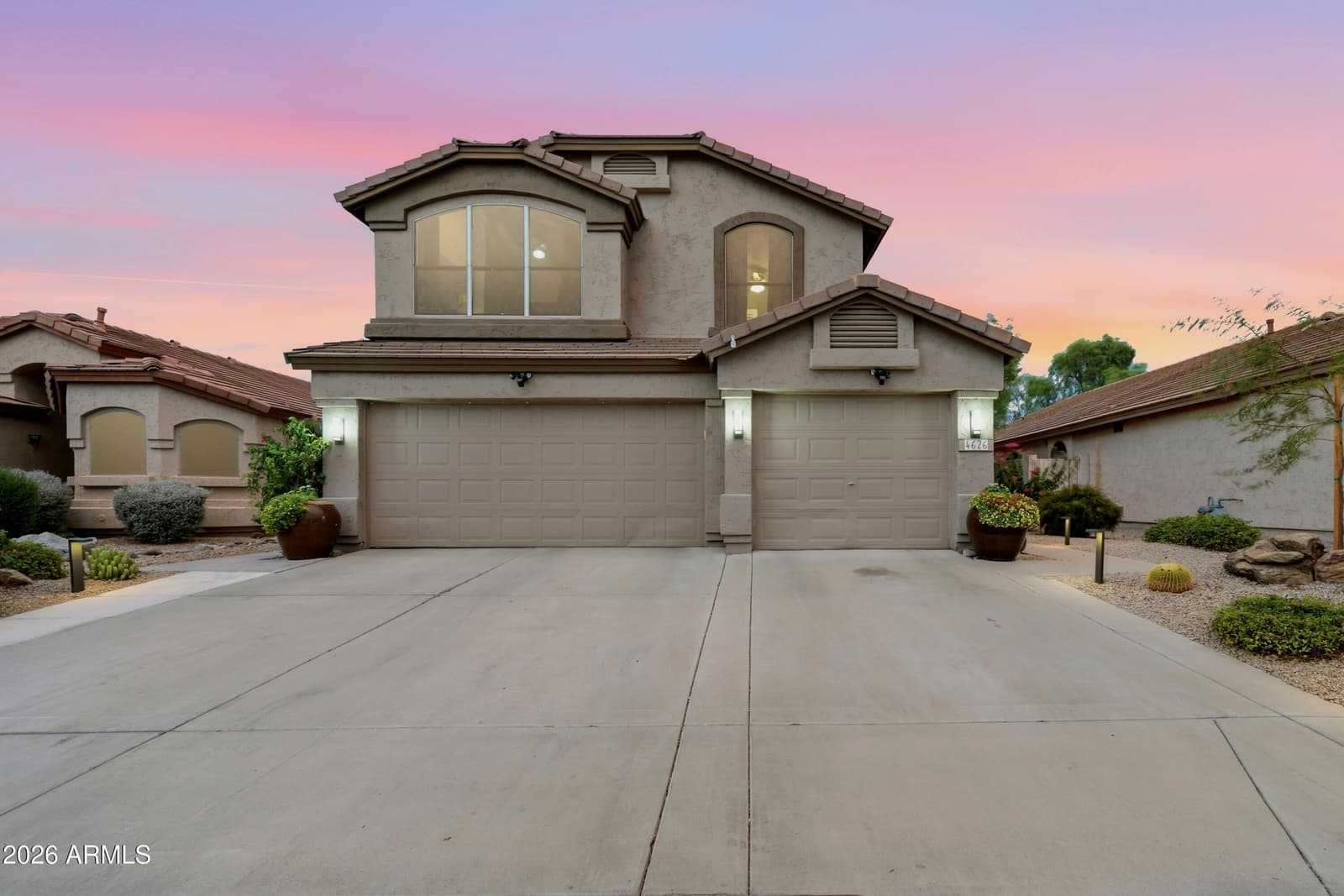 4626 E Adobe Drive, Phoenix, AZ 85050 — photo 2 of 41