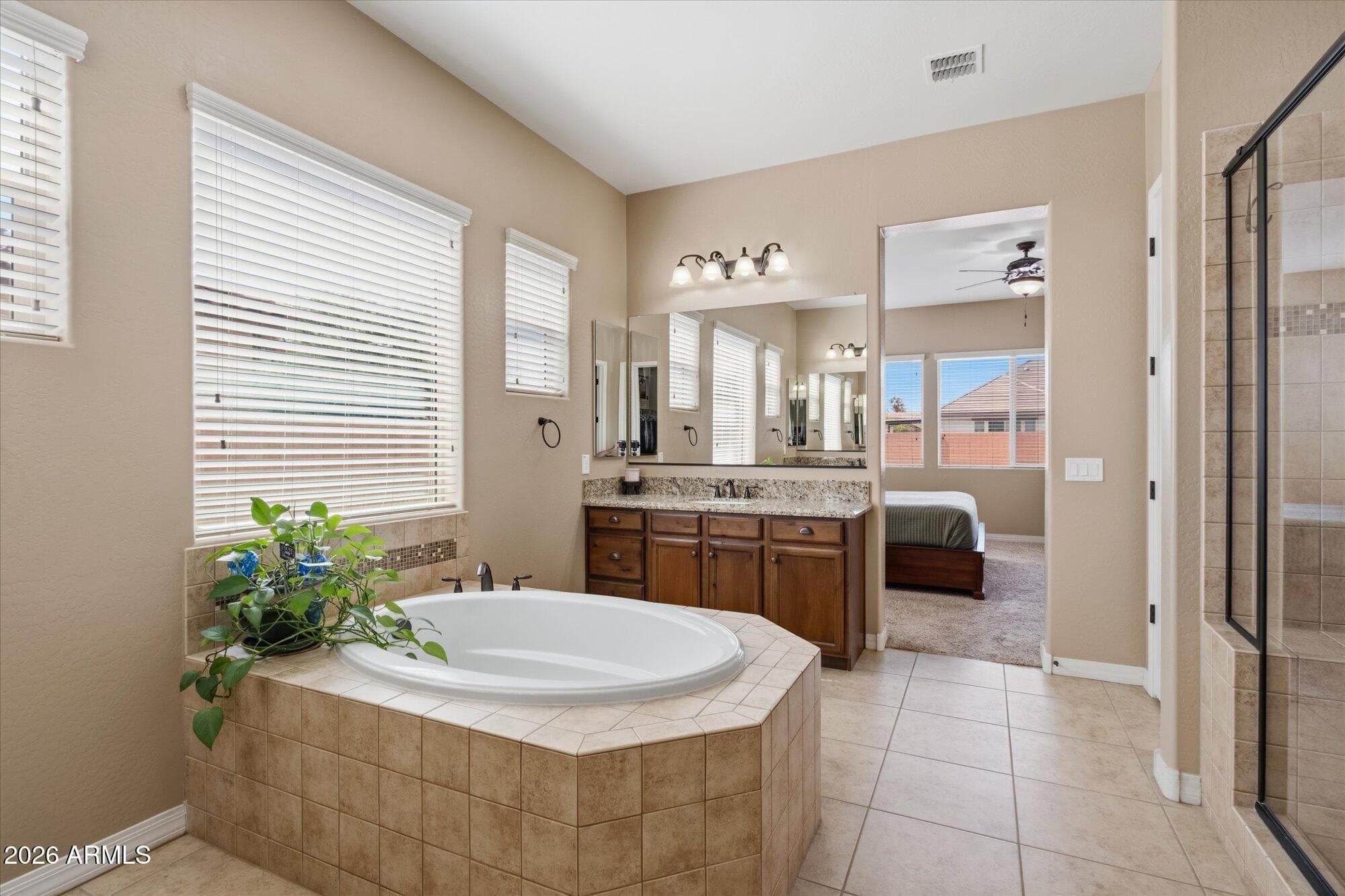 1150 E VIA SICILIA, San Tan Valley, AZ 85140 — photo 15 of 39