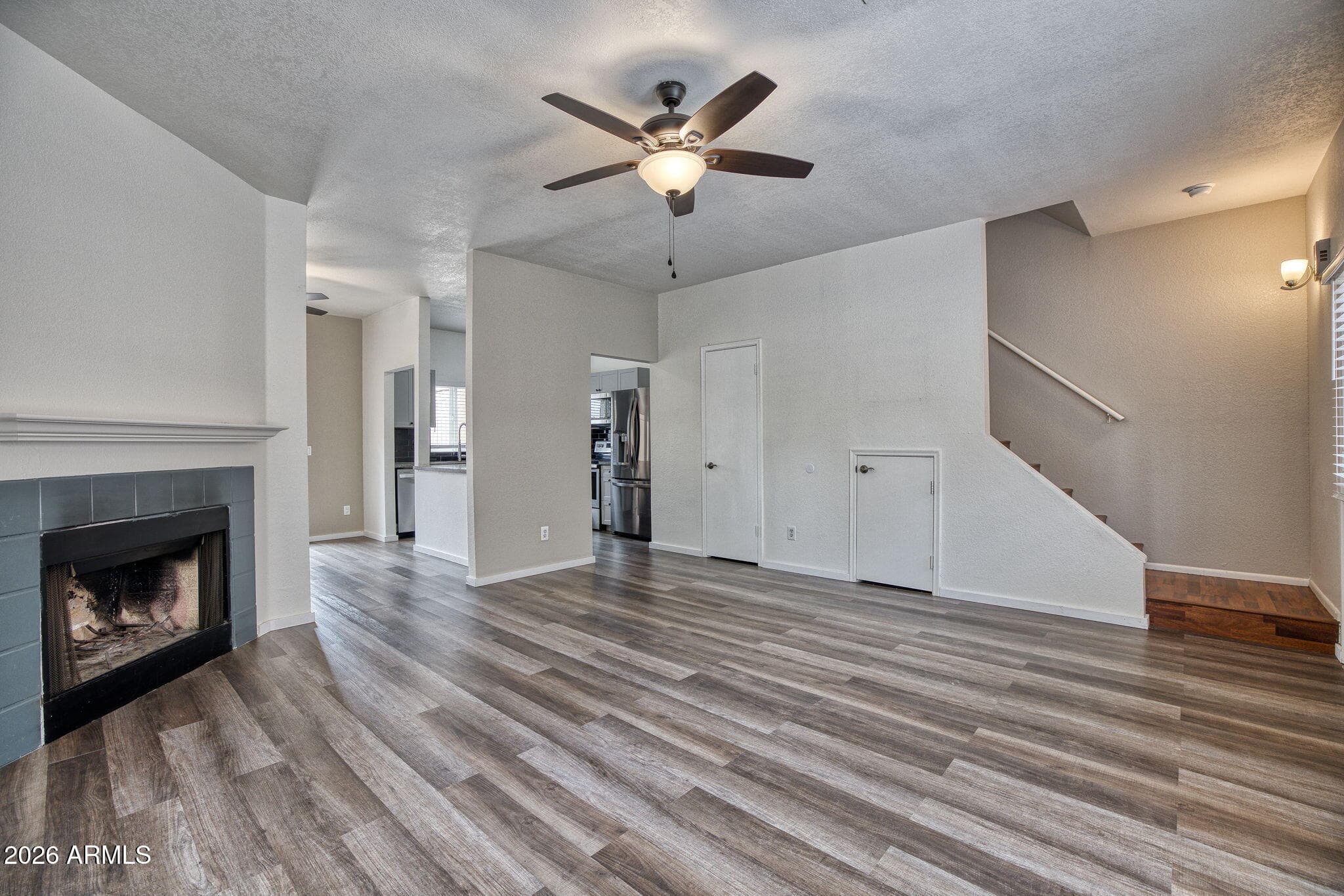 18818 N 34TH Lane 2, Phoenix, AZ 85027 — photo 5 of 35