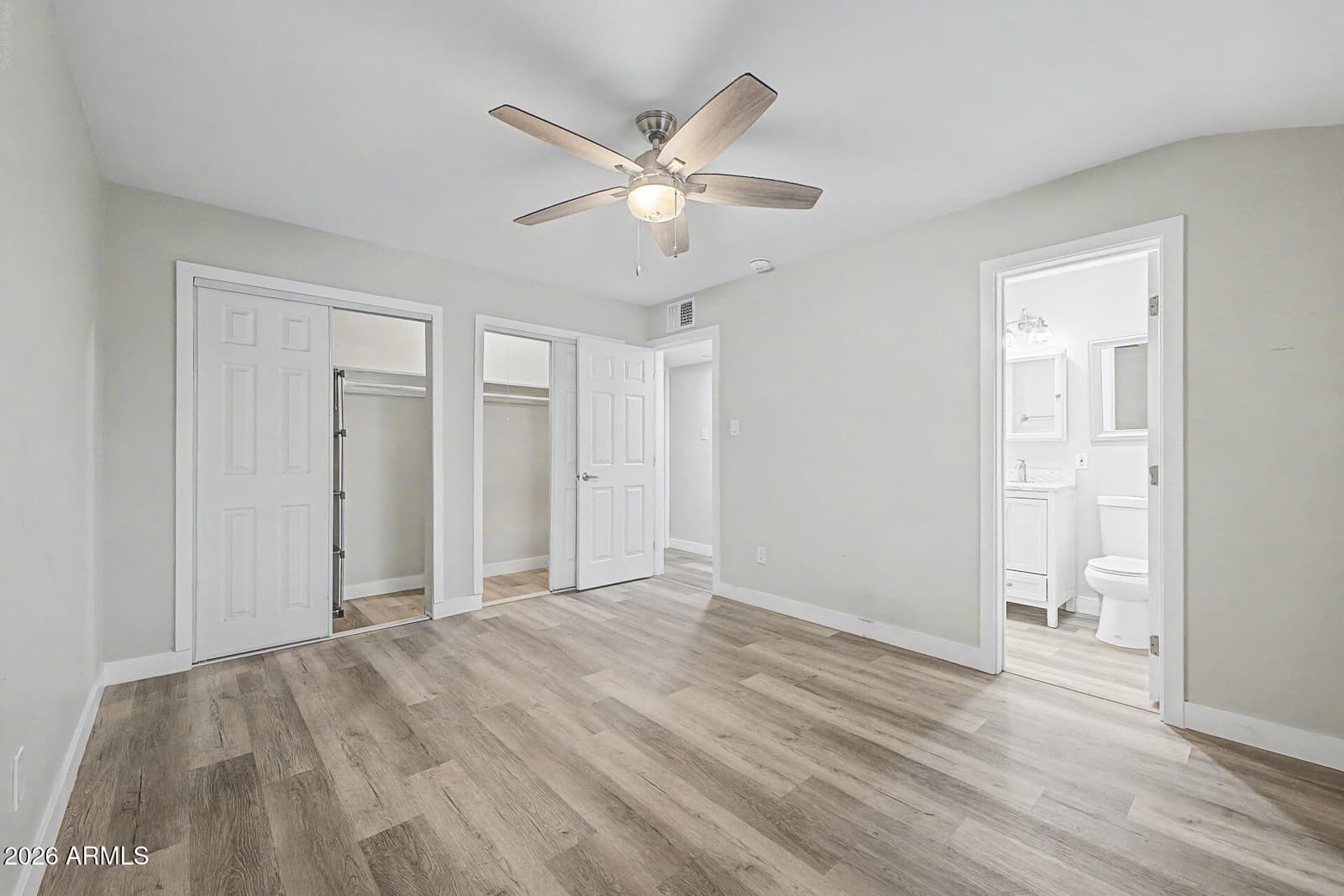 7332 N 17TH Avenue, Phoenix, AZ 85021 — photo 10 of 23