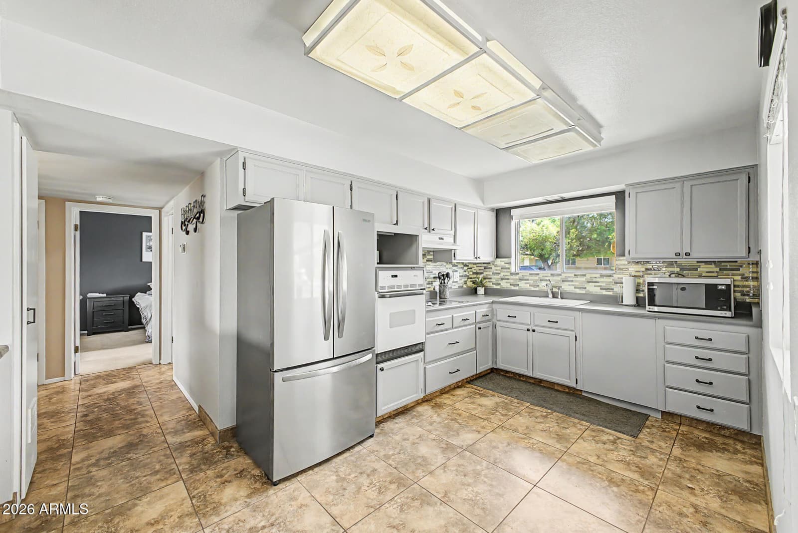 10262 W SNEAD Circle N, Sun City, AZ 85351 — photo 2 of 62