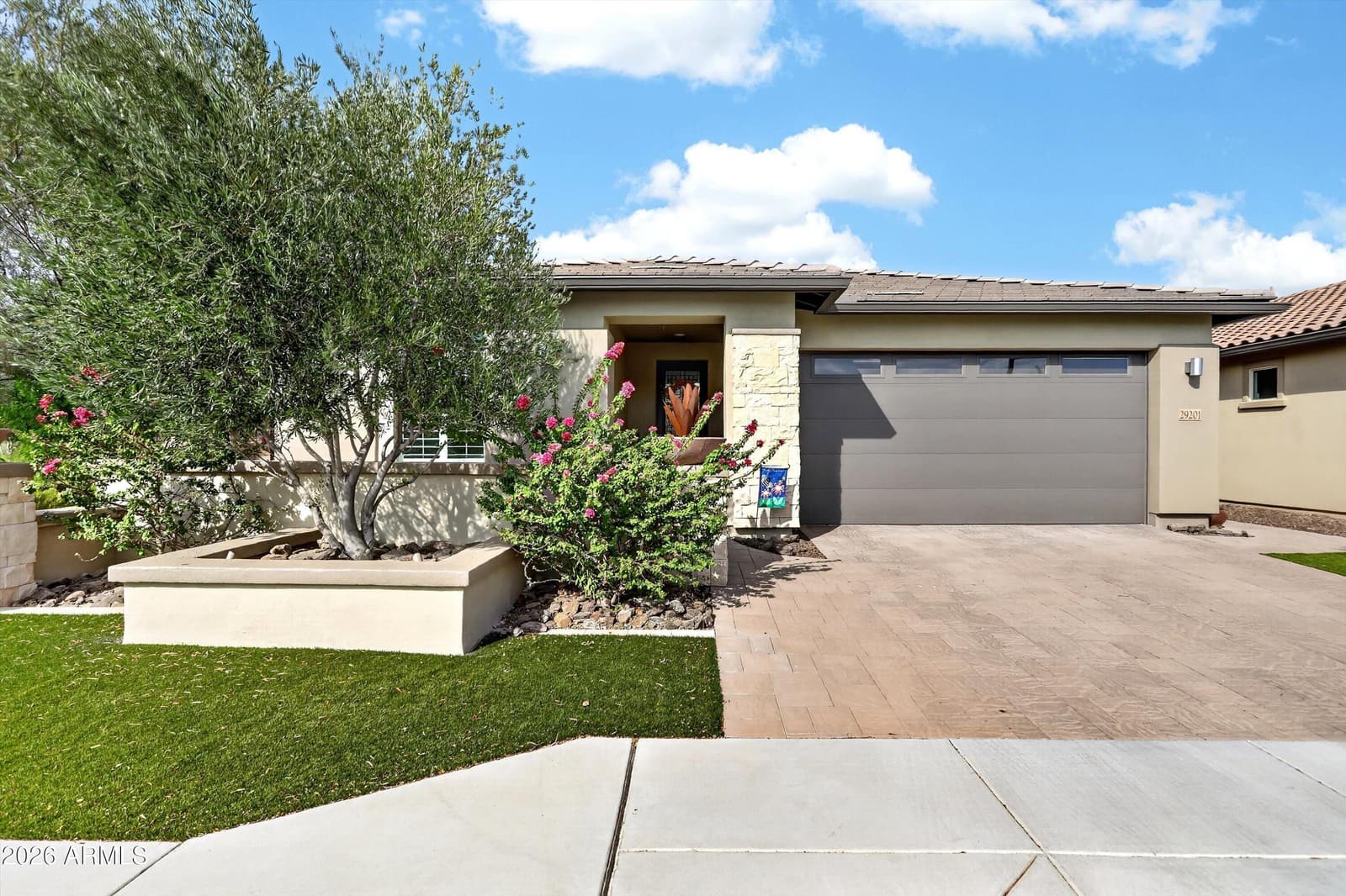 29201 N SORRENTO Drive, Peoria, AZ 85383 — photo 4 of 91