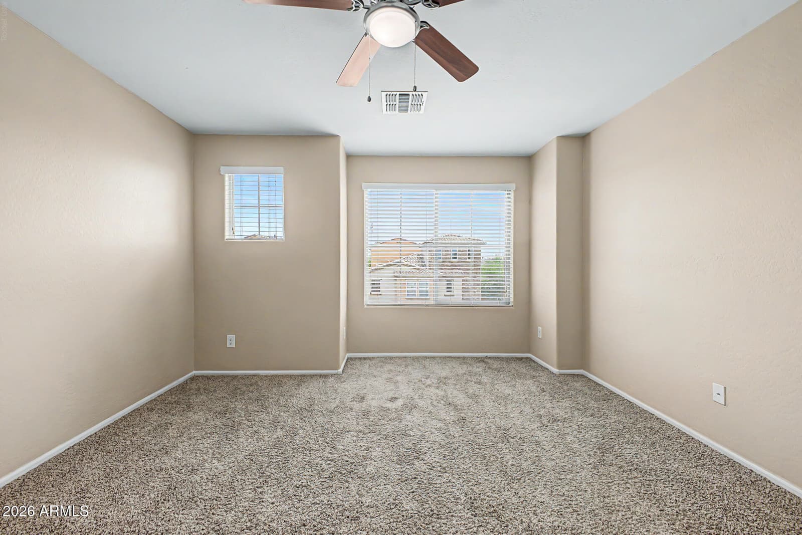 1940 N 77TH Drive, Phoenix, AZ 85035 — photo 14 of 32