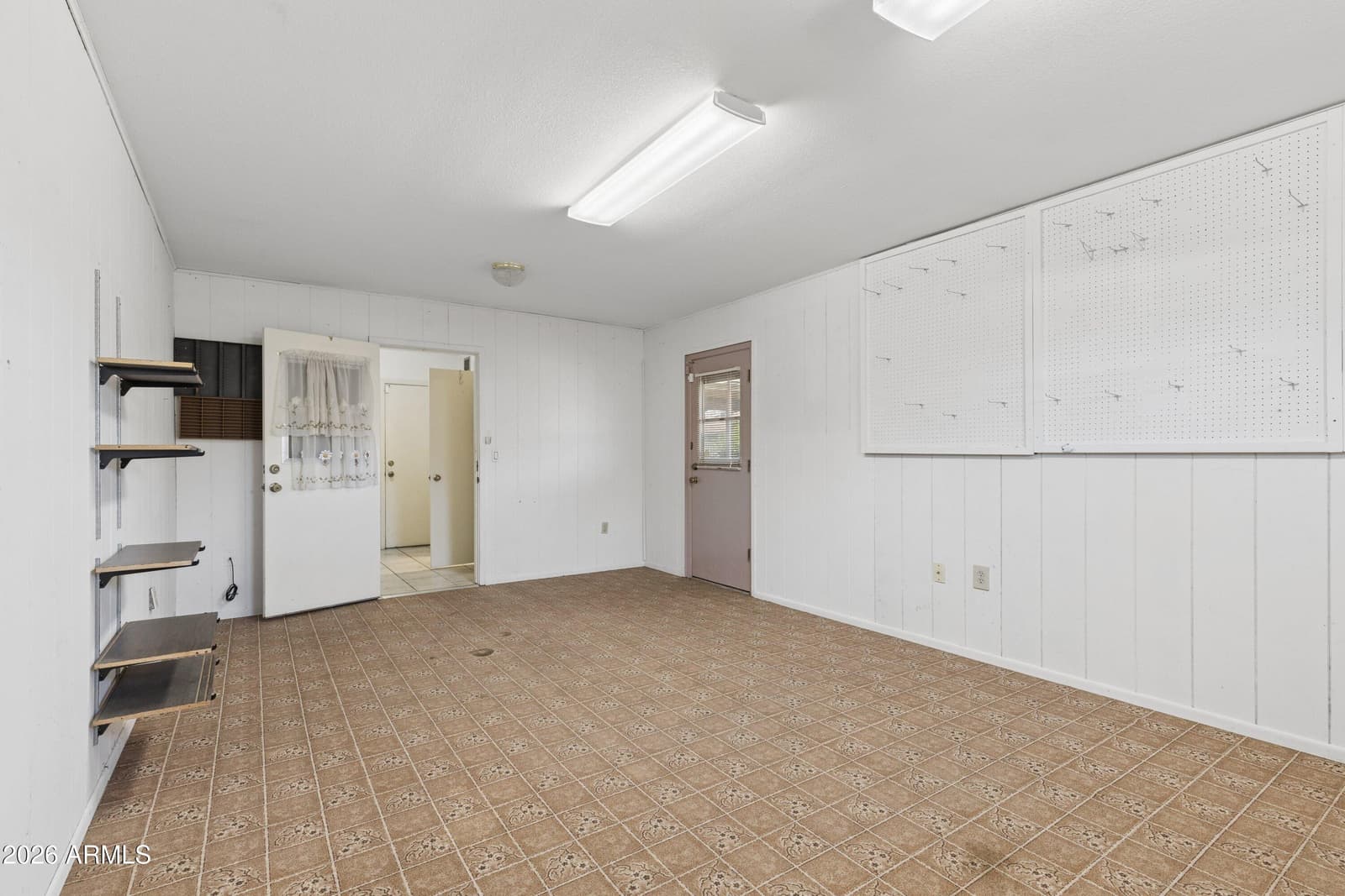 5209 W LAS PALMARITAS Drive, Glendale, AZ 85302 — photo 38 of 51