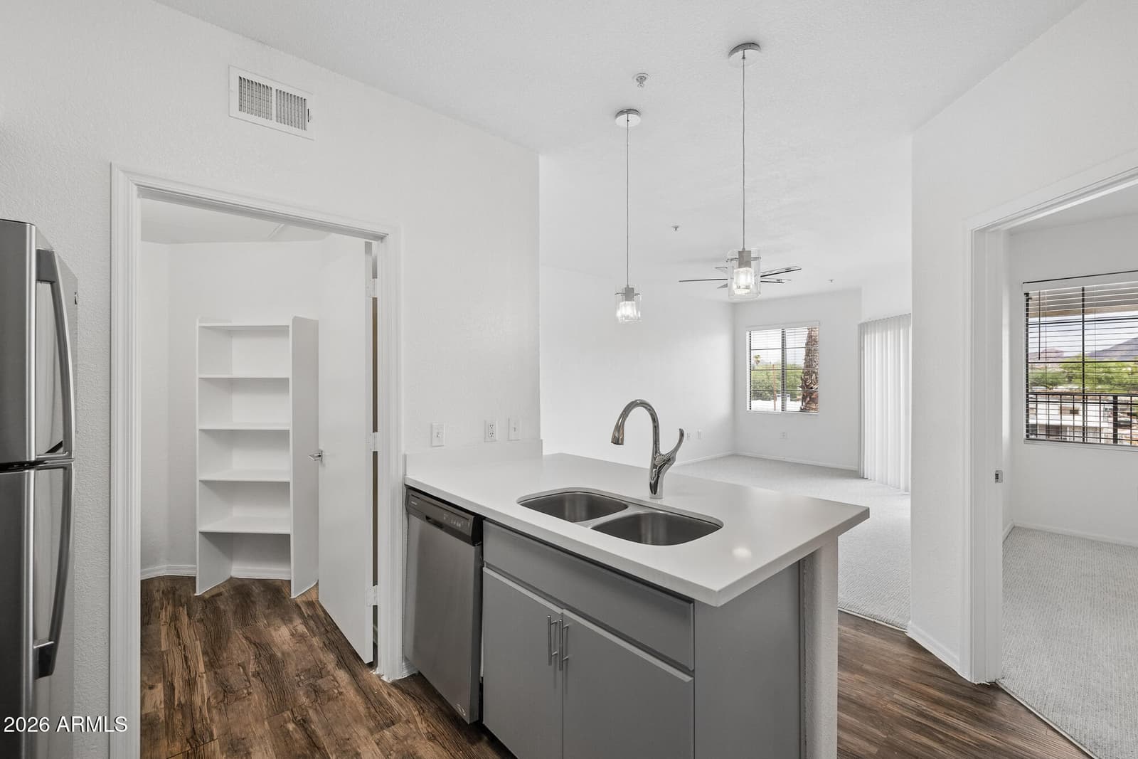5302 E VAN BUREN Street 3045, Phoenix, AZ 85008 — photo 5 of 19