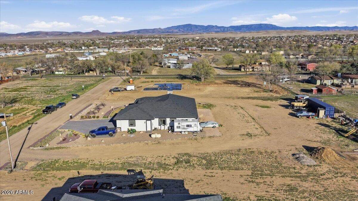 925 E Aztec Drive, Chino Valley, AZ 86323 — photo 11 of 37