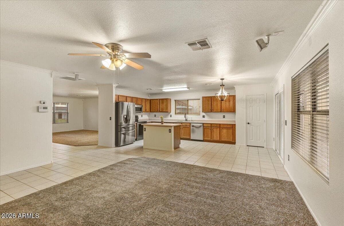 10524 W COUNTRY CLUB Trail, Peoria, AZ 85383 — photo 12 of 25