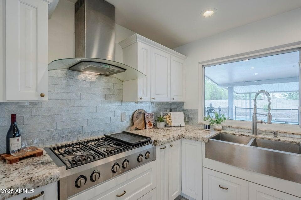 10844 N 37th Street, Phoenix, AZ 85028 — photo 10 of 59