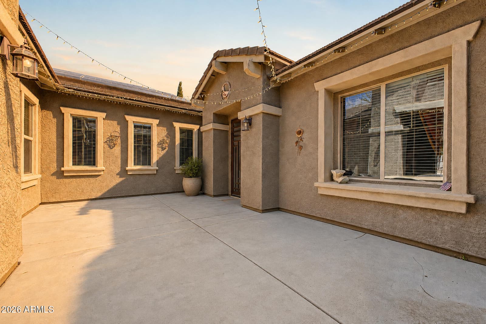 3163 E ORIOLE Drive, Gilbert, AZ 85297 — photo 6 of 41