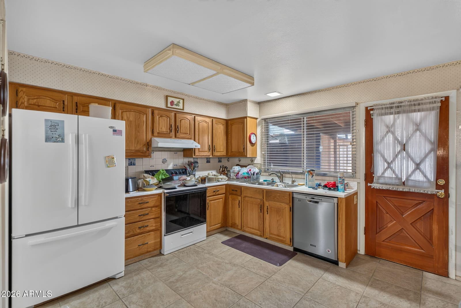 6139 N 31ST Avenue, Phoenix, AZ 85017 — photo 13 of 40