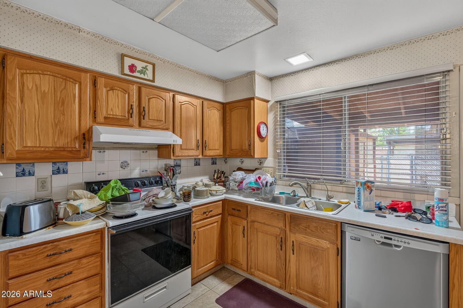 6139 N 31ST Avenue, Phoenix, AZ 85017 — photo 14 of 40