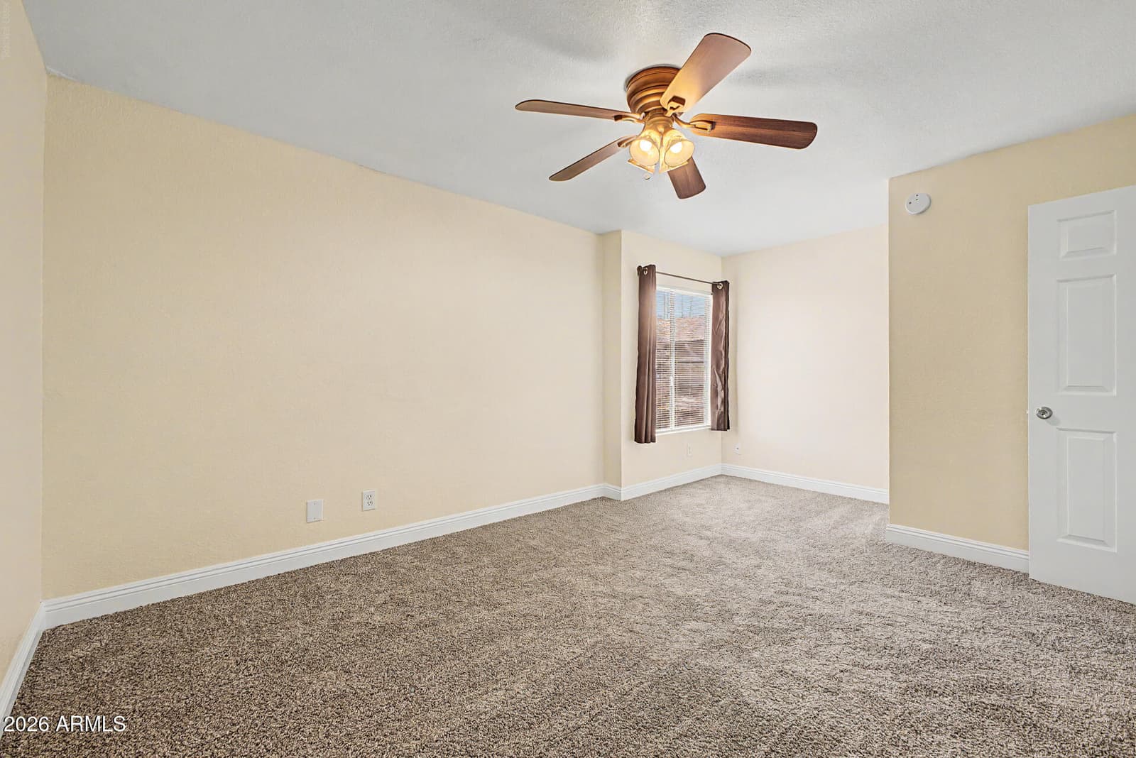 3840 N 43RD Avenue 31, Phoenix, AZ 85031 — photo 16 of 29
