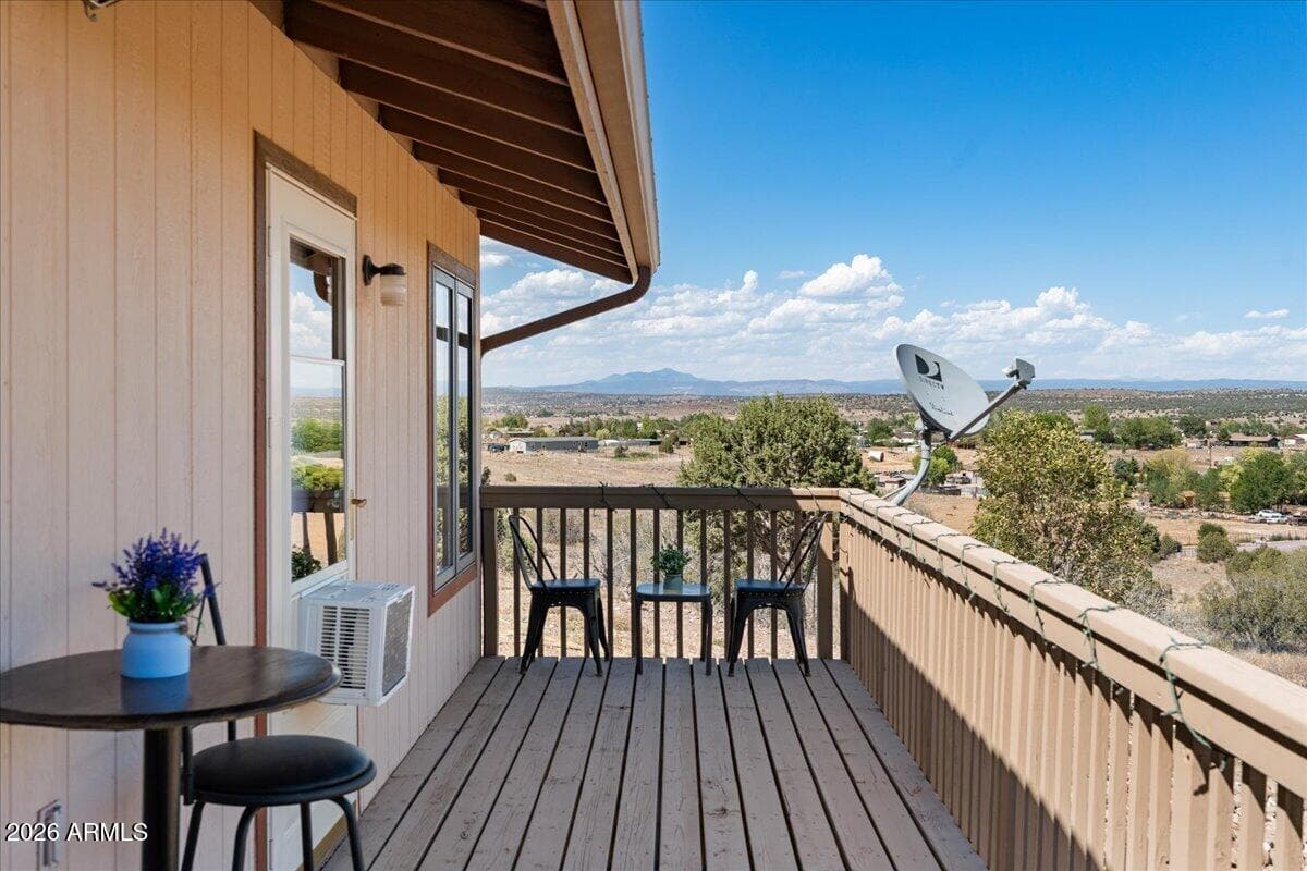 974 N GRANDVIEW, Paulden, AZ 86334 — photo 20 of 32