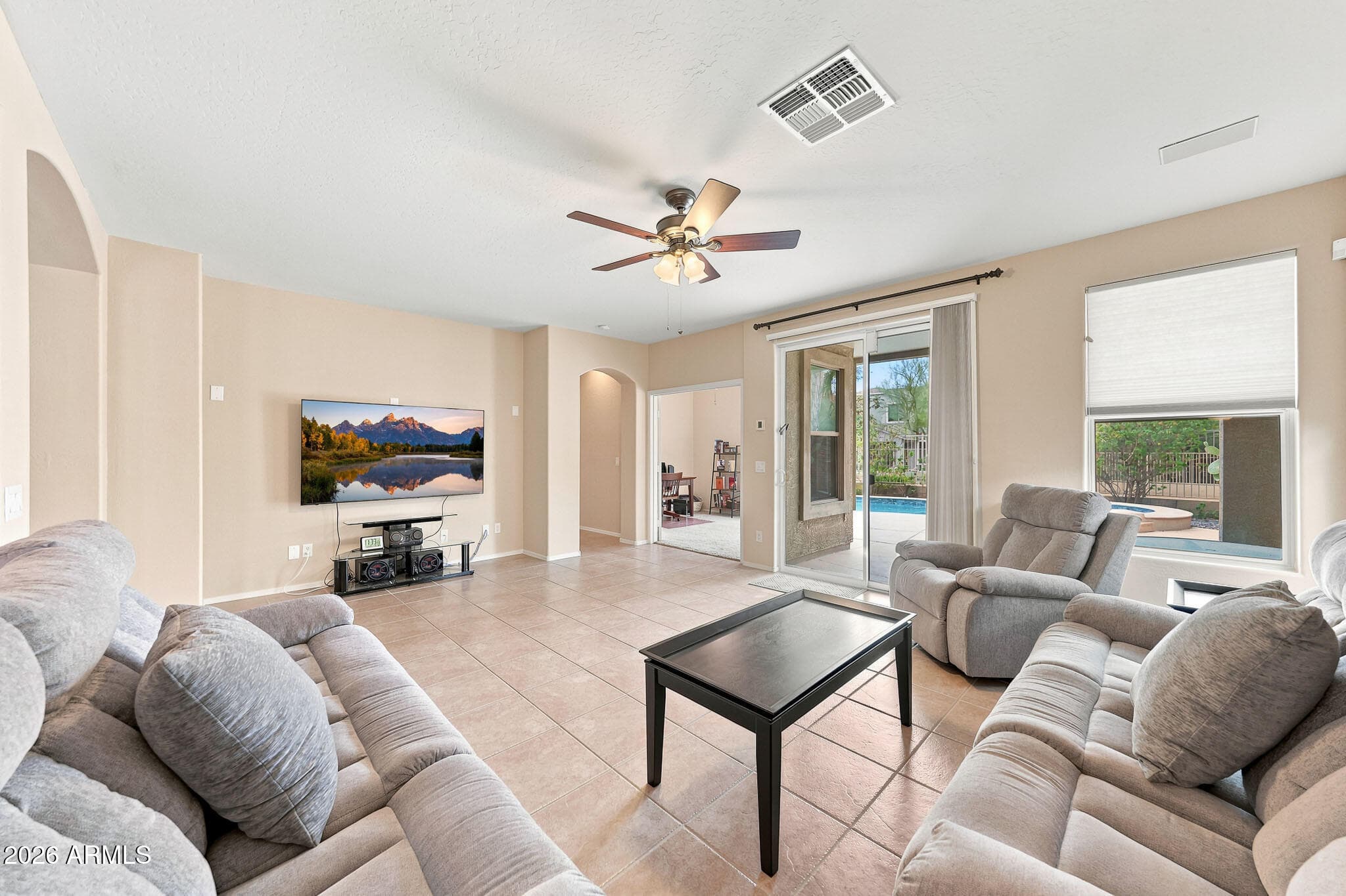 3037 W GRAN PARADISO Drive, Phoenix, AZ 85086 — photo 20 of 58