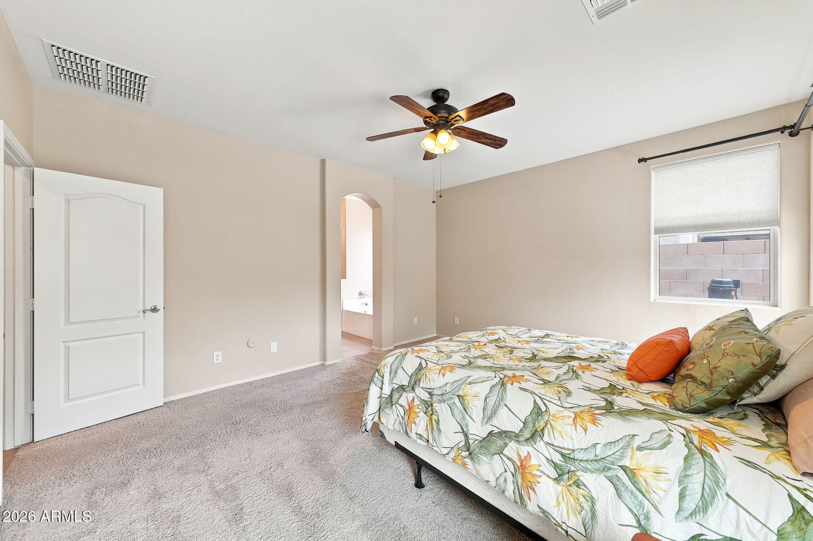 3037 W GRAN PARADISO Drive, Phoenix, AZ 85086 — photo 26 of 58