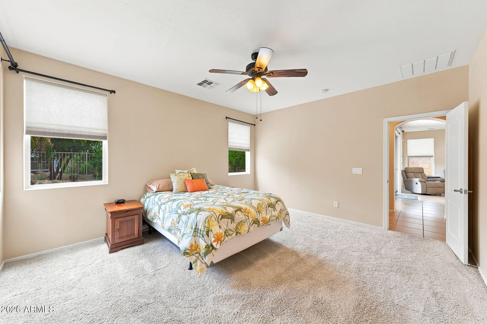 3037 W GRAN PARADISO Drive, Phoenix, AZ 85086 — photo 28 of 58