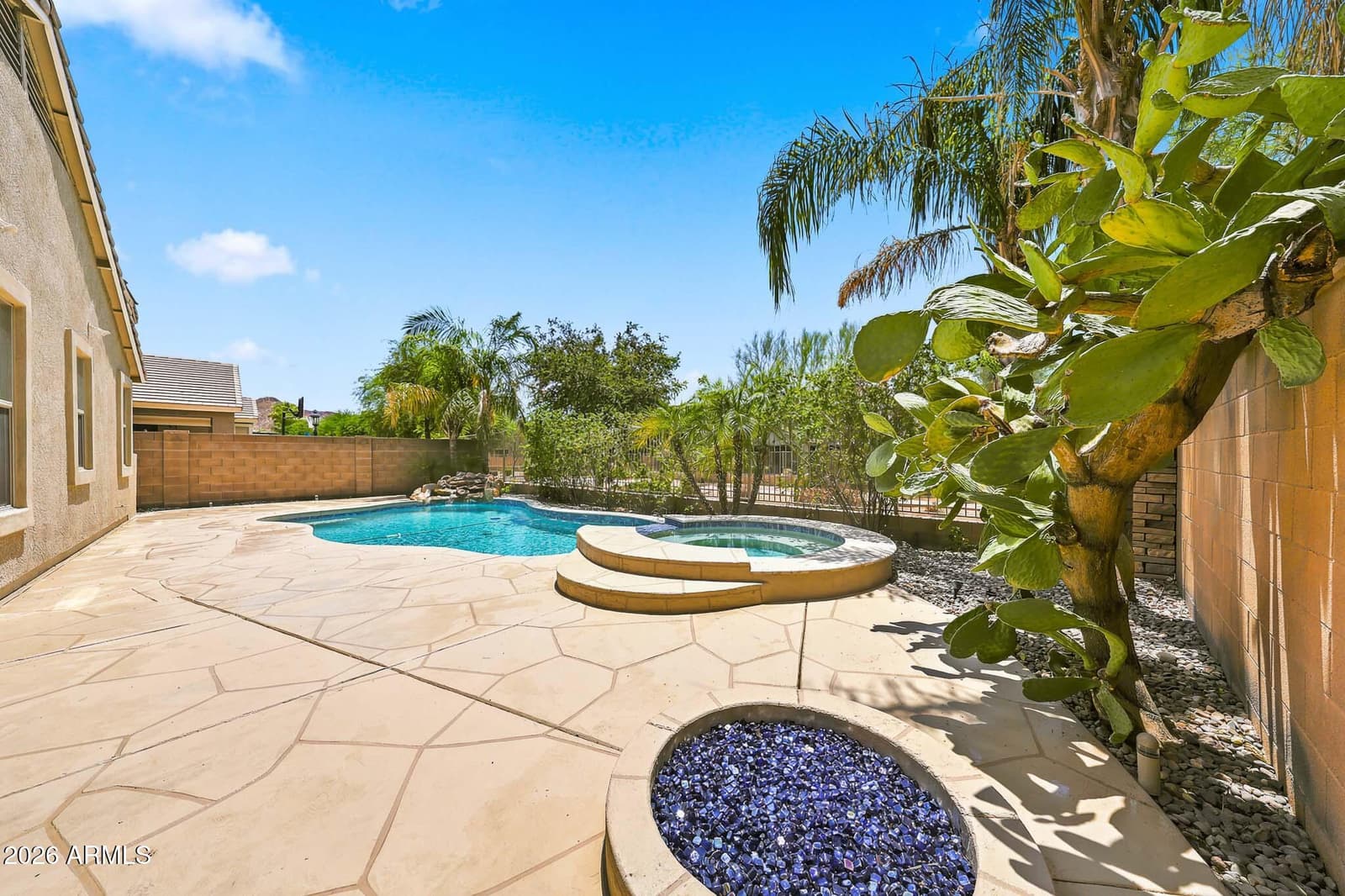 3037 W GRAN PARADISO Drive, Phoenix, AZ 85086 — photo 41 of 58