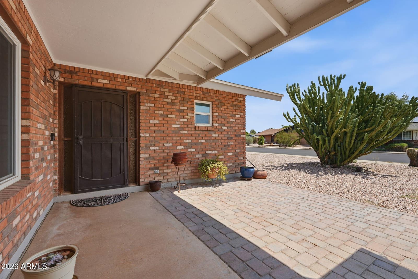 846 N WHITING Circle, Mesa, AZ 85213 — photo 8 of 45