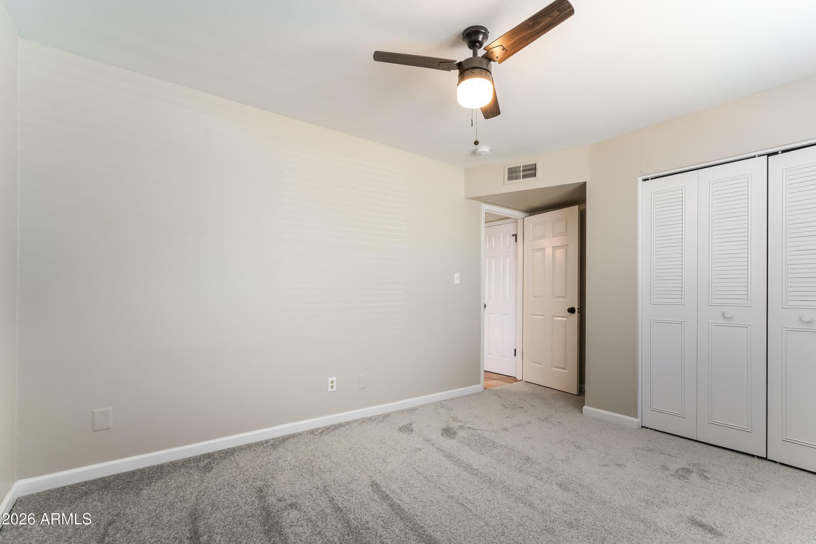 9641 N 41ST Drive, Phoenix, AZ 85051 — photo 7 of 15