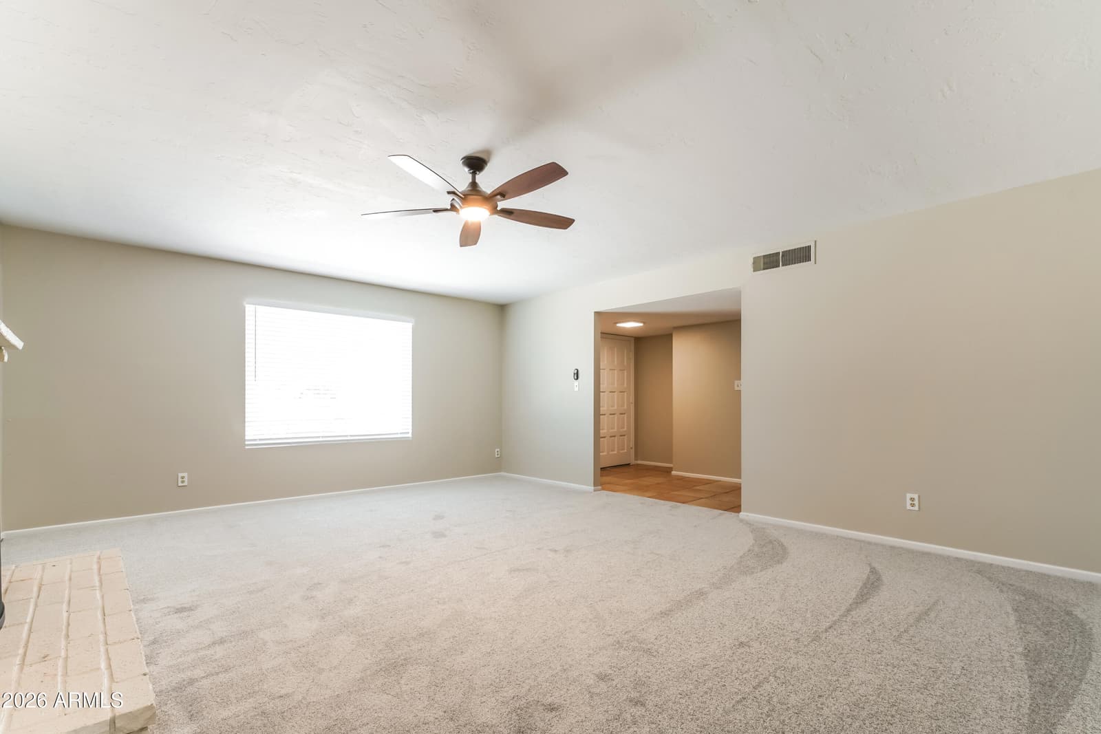 9641 N 41ST Drive, Phoenix, AZ 85051 — photo 6 of 15