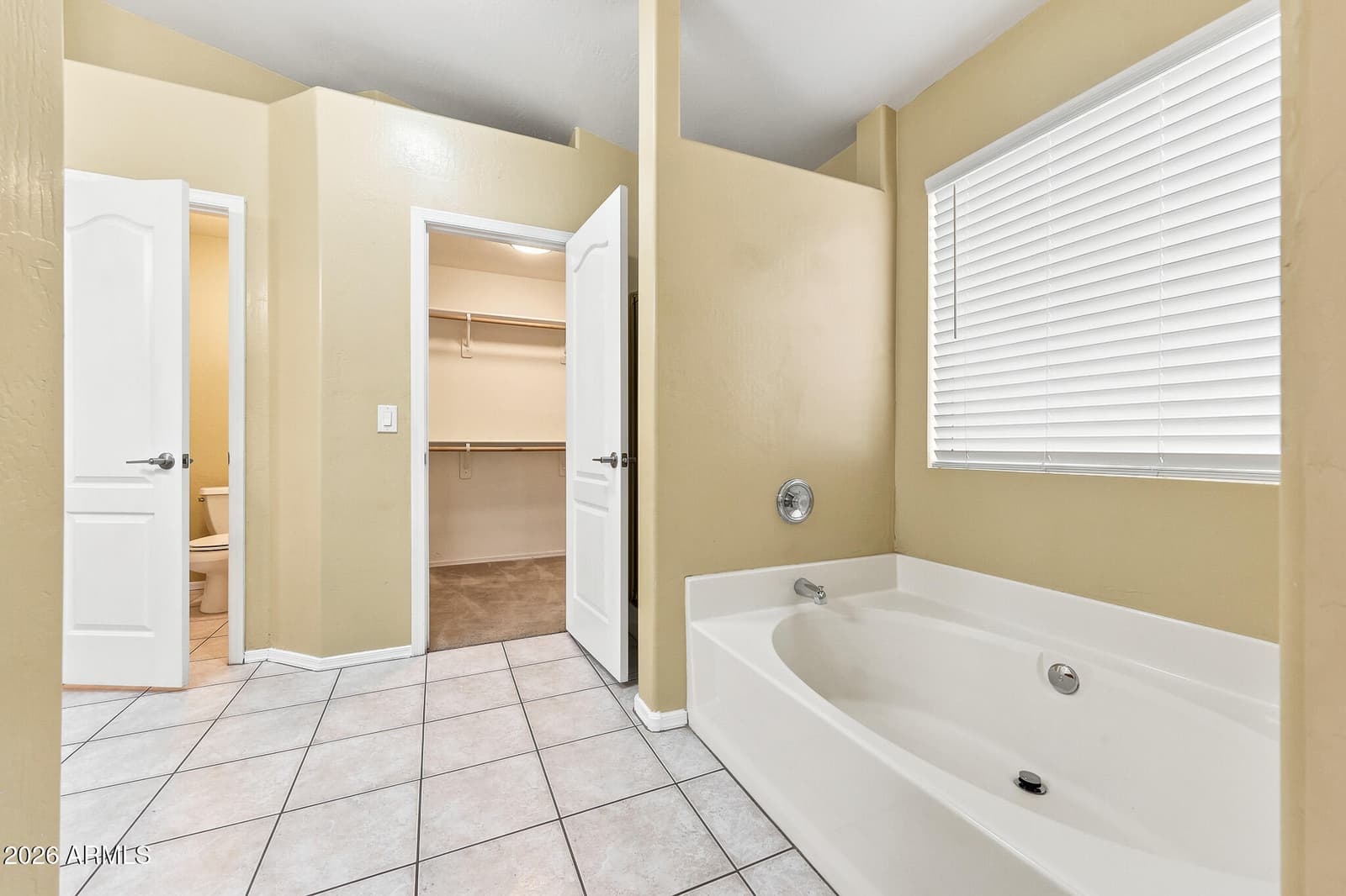 1109 E MONTOYA Lane, Phoenix, AZ 85024 — photo 37 of 48
