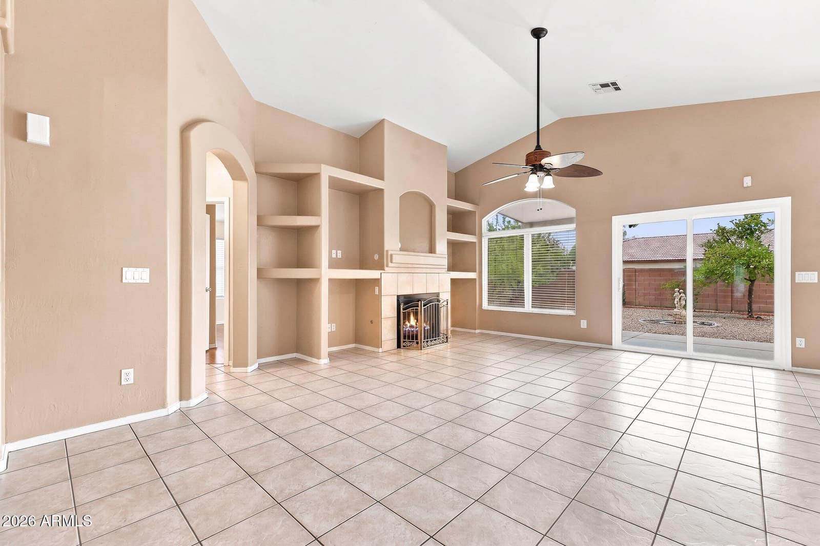 1109 E MONTOYA Lane, Phoenix, AZ 85024 — photo 14 of 48