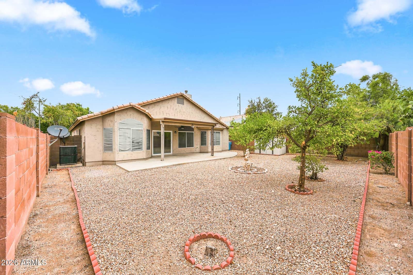 1109 E MONTOYA Lane, Phoenix, AZ 85024 — photo 45 of 48