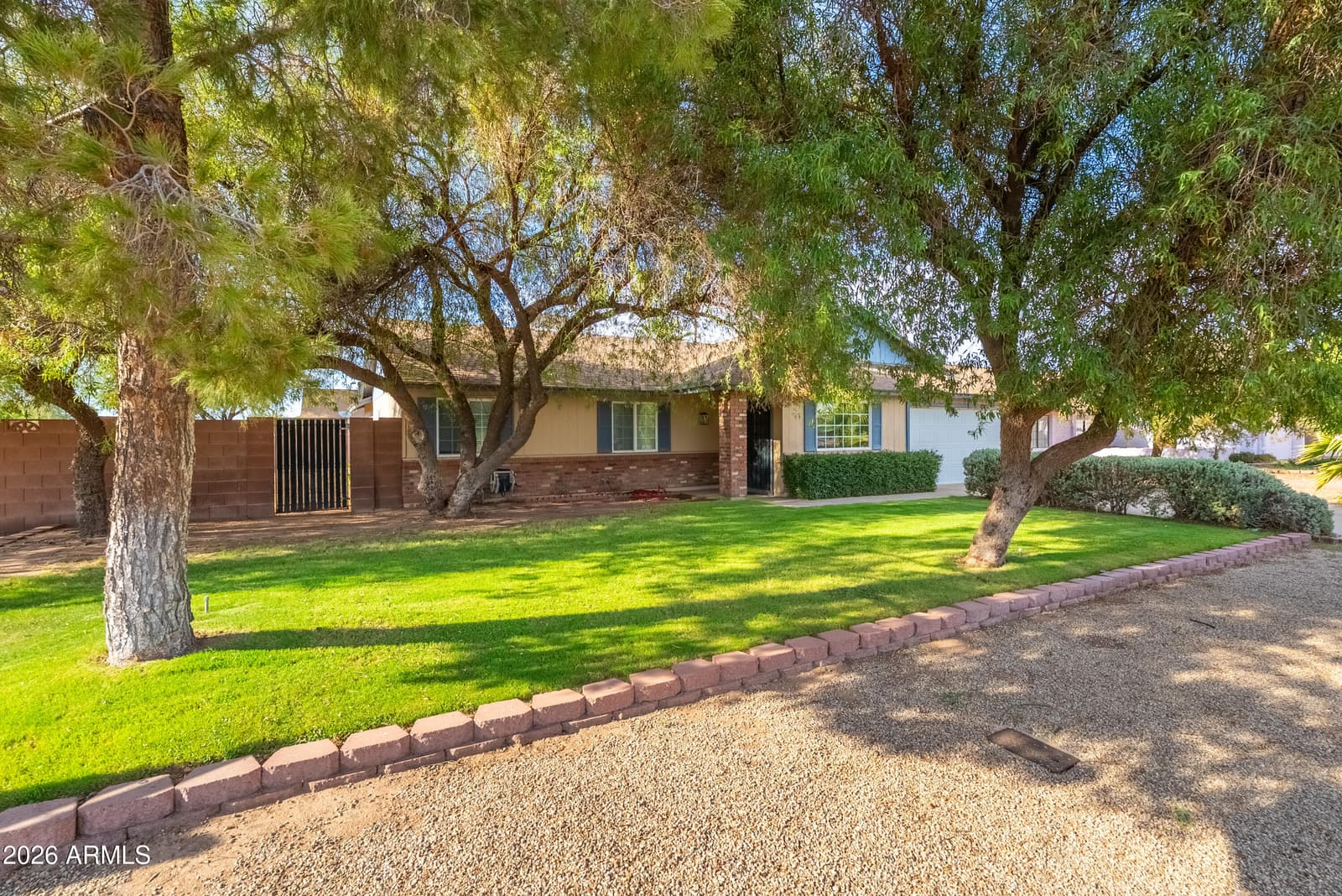 502 E GABRILLA Drive, Casa Grande, AZ 85122 — photo 5 of 48