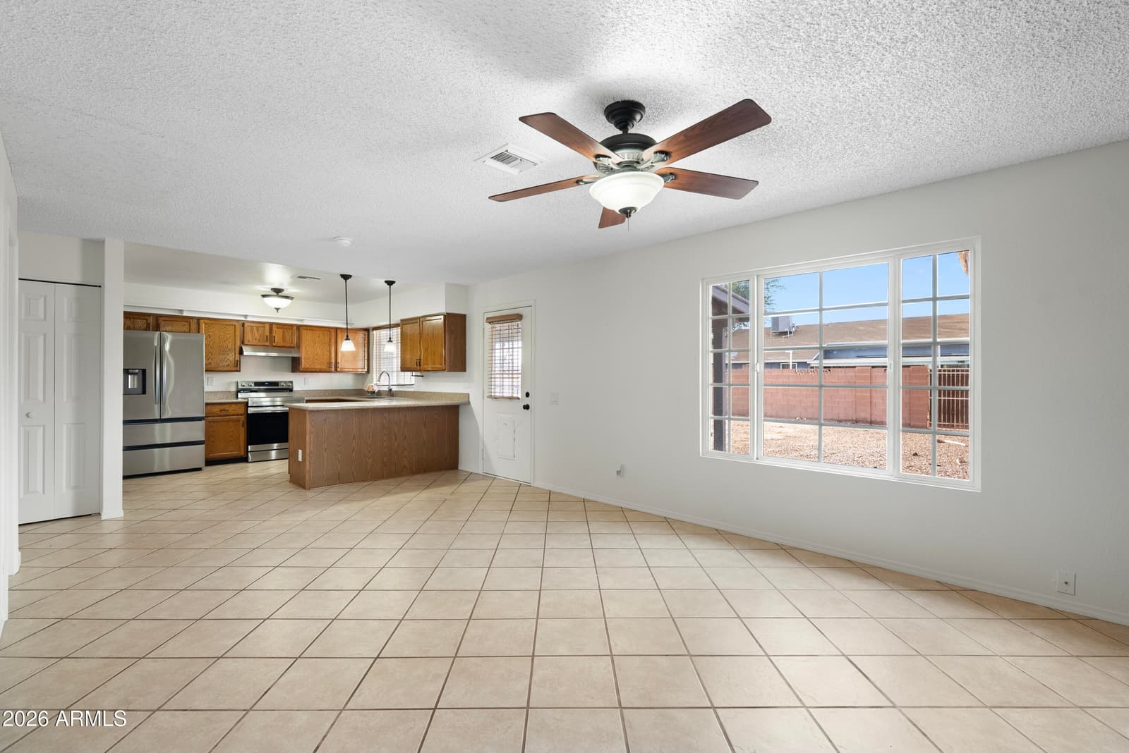 502 E GABRILLA Drive, Casa Grande, AZ 85122 — photo 19 of 48