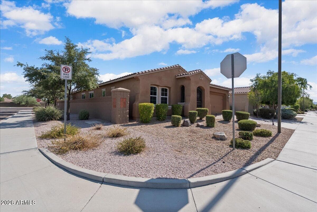 14751 W PASADENA Avenue, Litchfield Park, AZ 85340 — photo 2 of 16