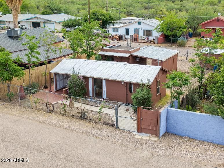 313 W Palma Street, Superior, AZ 85173 — photo 5 of 33