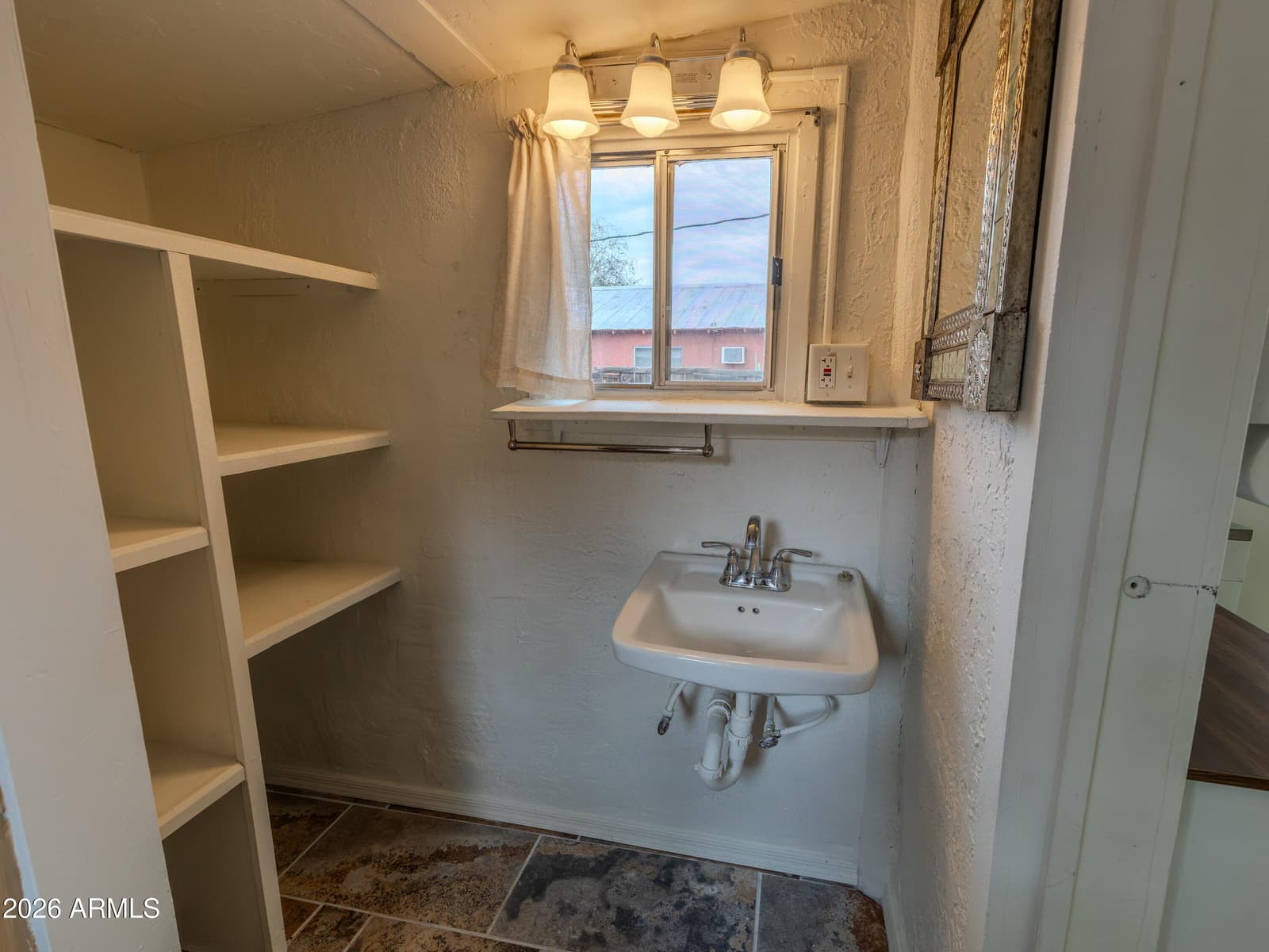 313 W Palma Street, Superior, AZ 85173 — photo 15 of 33