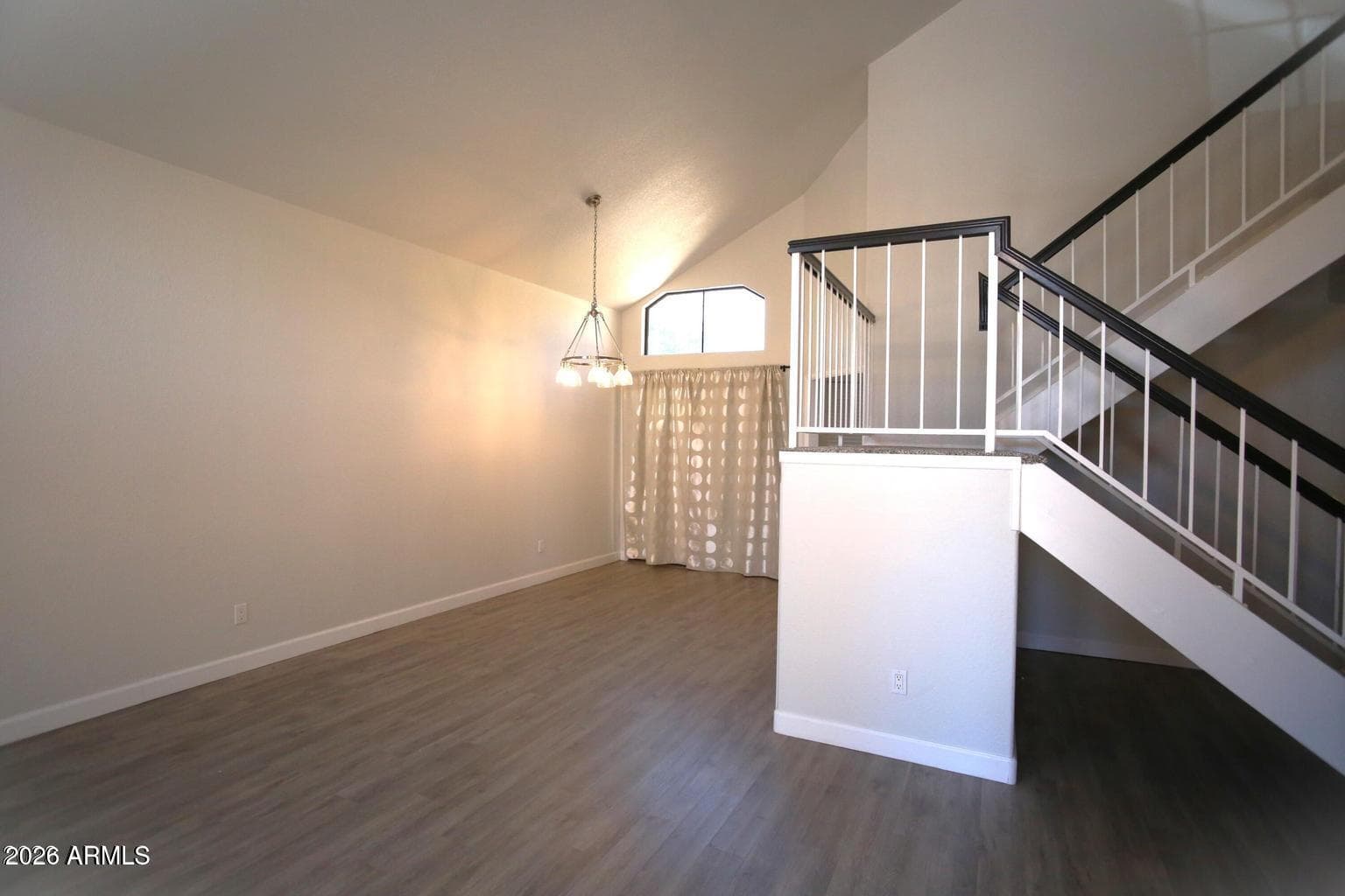 924 E MANOR Drive, Chandler, AZ 85225 — photo 11 of 35